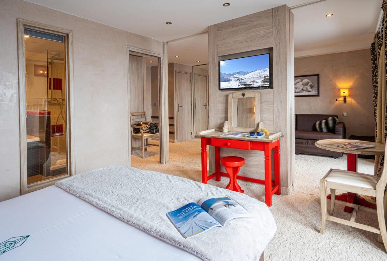 Hotel Les Campanules By Les Etincelles Tignes Exterior photo